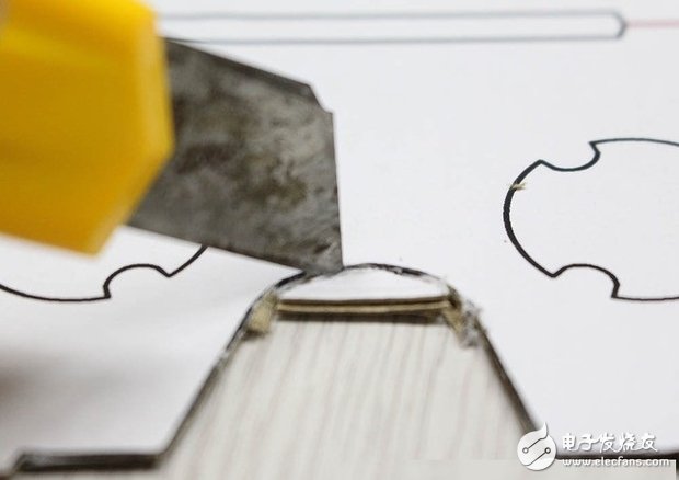 只需9块9，牛人教你DIY虚拟现实眼镜,建议使用铅笔刀,第10张